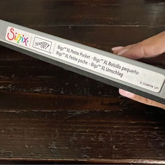 Stampin’Up Biz XL Petite Pocket Die - Picture 2 of 6